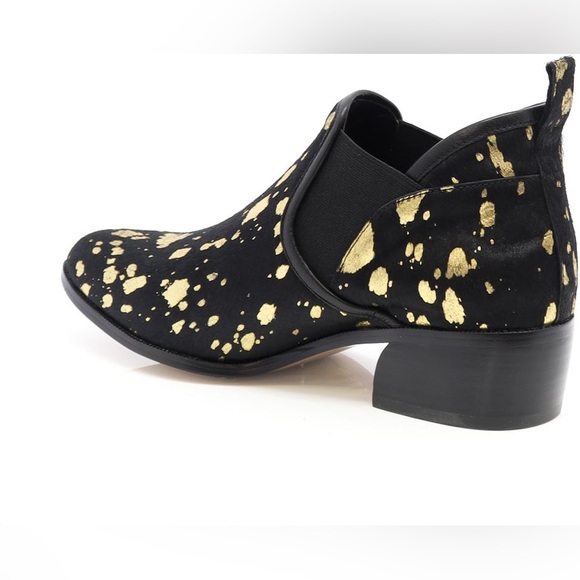 Django & Juliette Women's Cobys Pony Hair Bootie - Picture 3 of 11